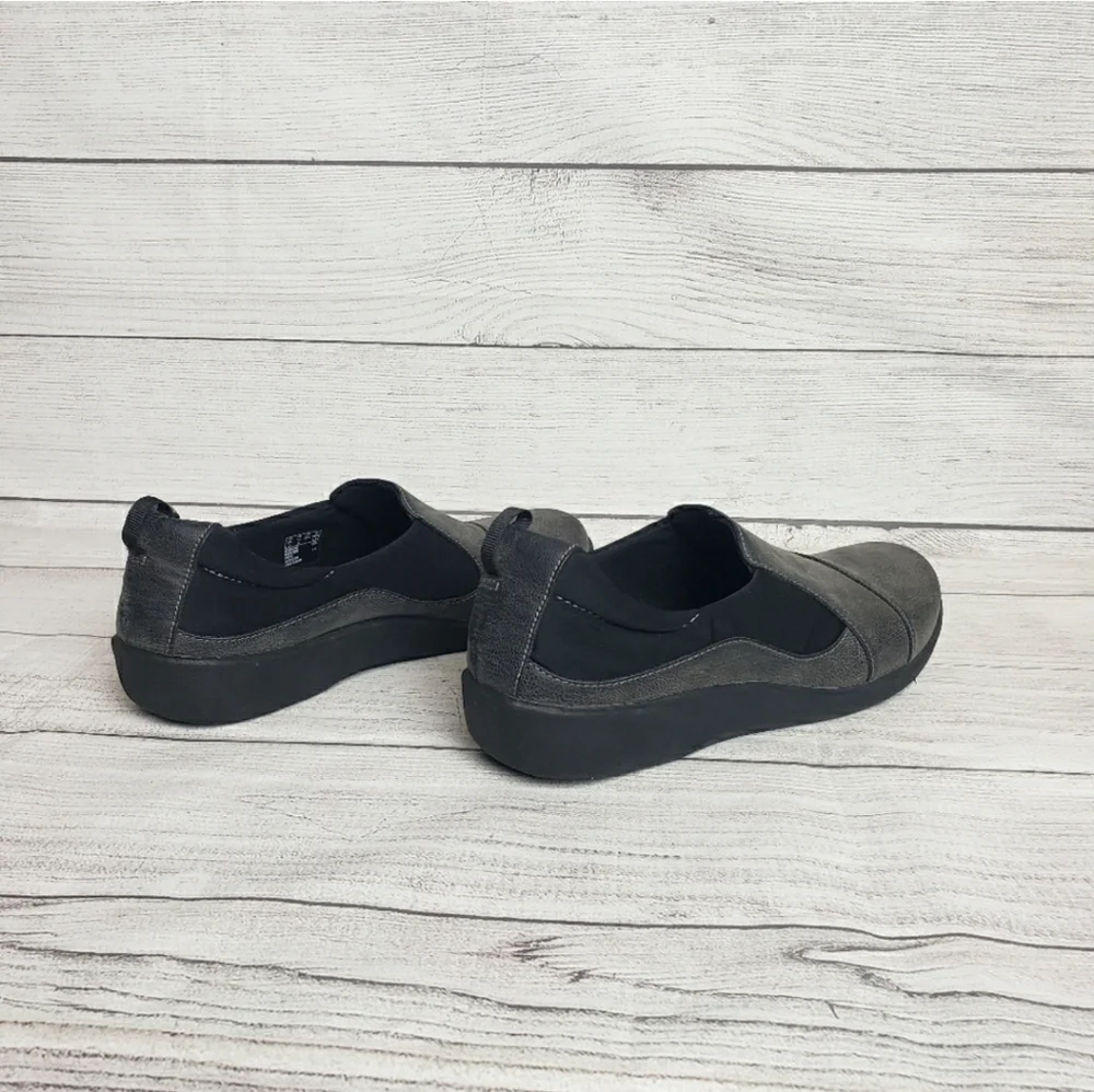 Cloudsteppers by Clark's Black Charcoal Slip-on Women's Sz 11 Shoes‎